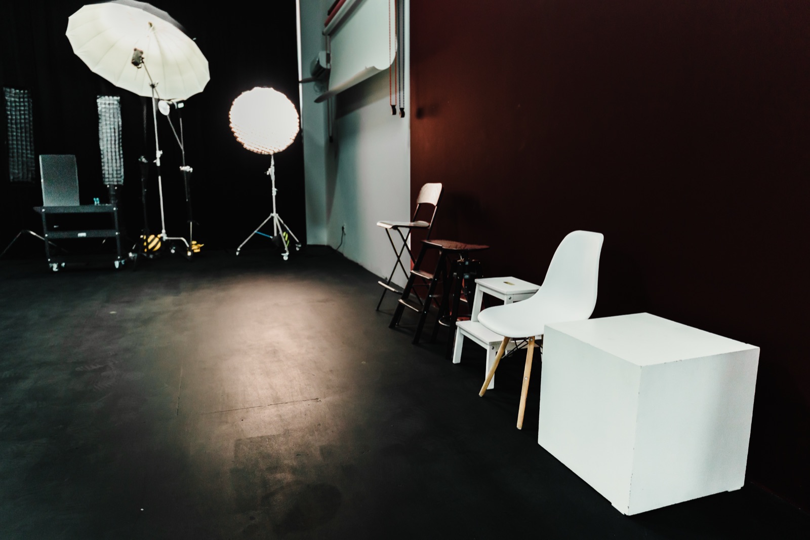 Vedere de ansamblu din studioul de 90 m²